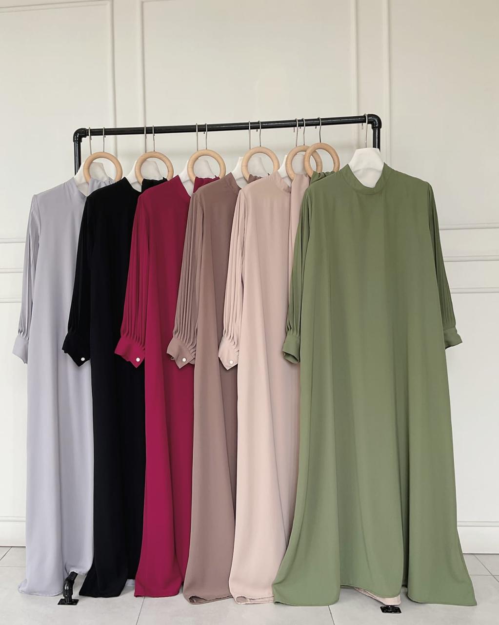 PrettyWoman Pleated Sleeve Dress