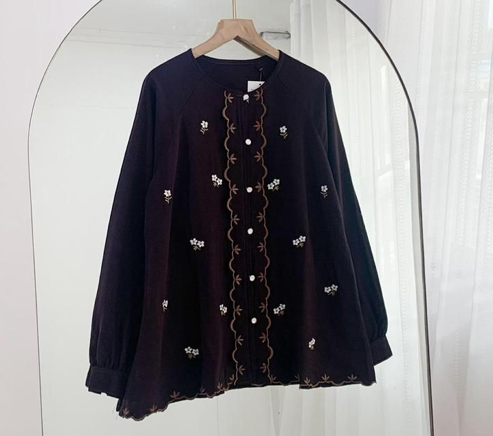 KARLYN KEBAYA TOP